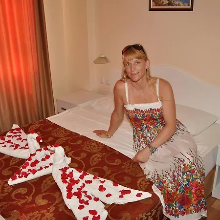 Kleopatra South Star